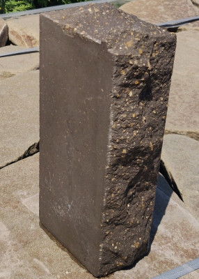 Кирпич полнотелый дикий камень тычковый Графит 250х115х65